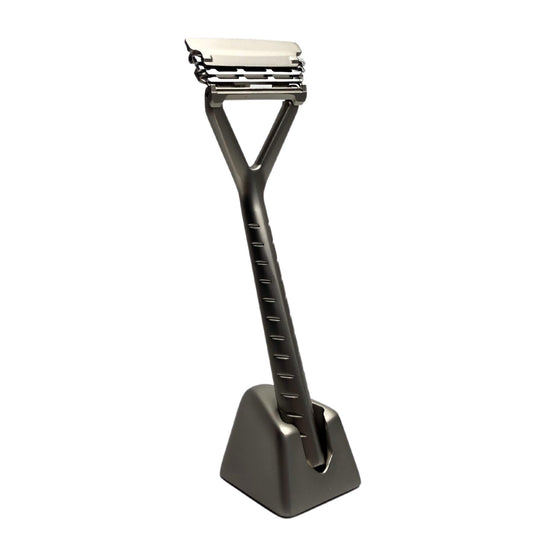 The Leaf pivoting head sustainable razor. matte satin-silver finish. Each razor comes with a 10 pack of blades 